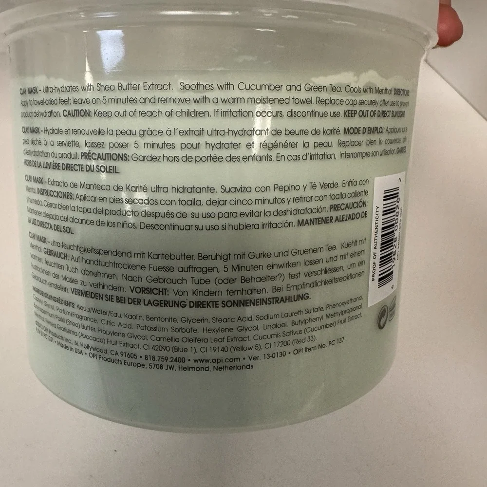 OPI pedicure mask